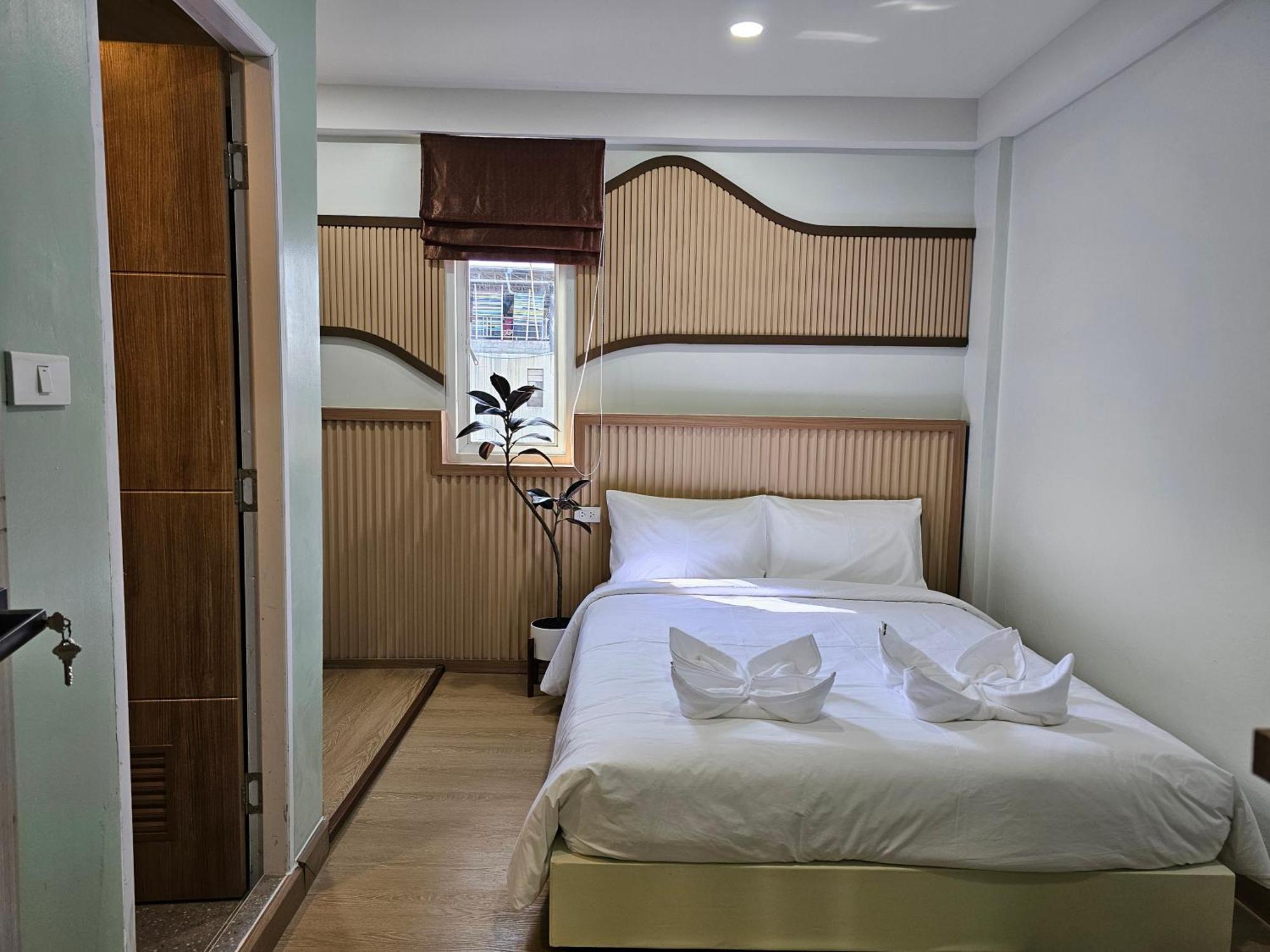 Lub Nai Hostel Patong Ruang foto